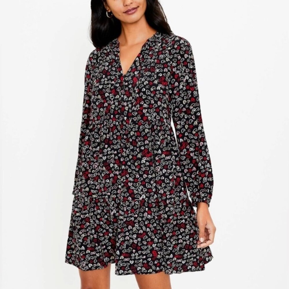 NWT LOFT Womens' Valentine's Heart Print Tie Neck Tiered Swing Mini Dress Size L - Picture 2 of 8